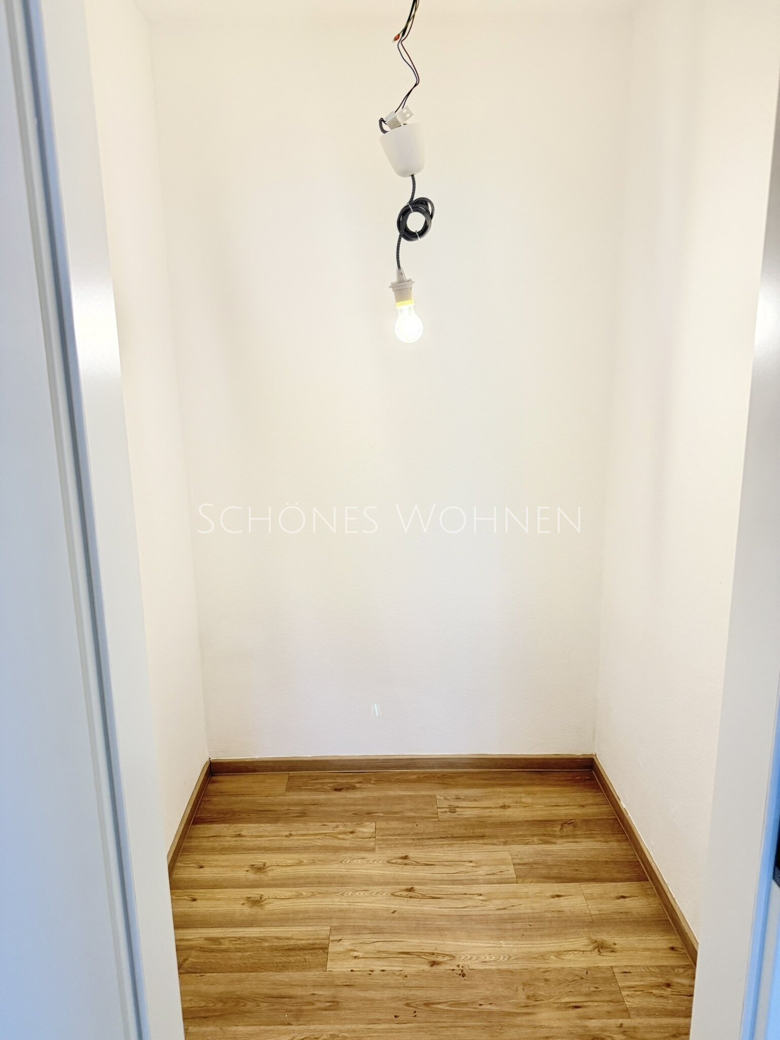 moderne Wohnung mit Einbauküche | Guntersblum