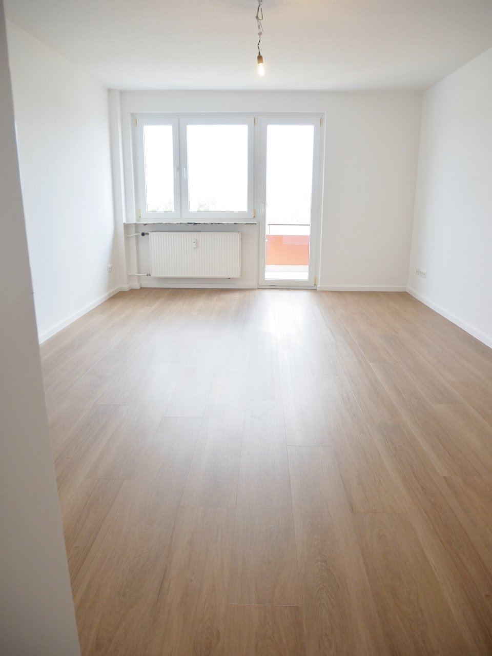Single-Appartement mit Rheinpanorama | Mainz-Neustadt 
