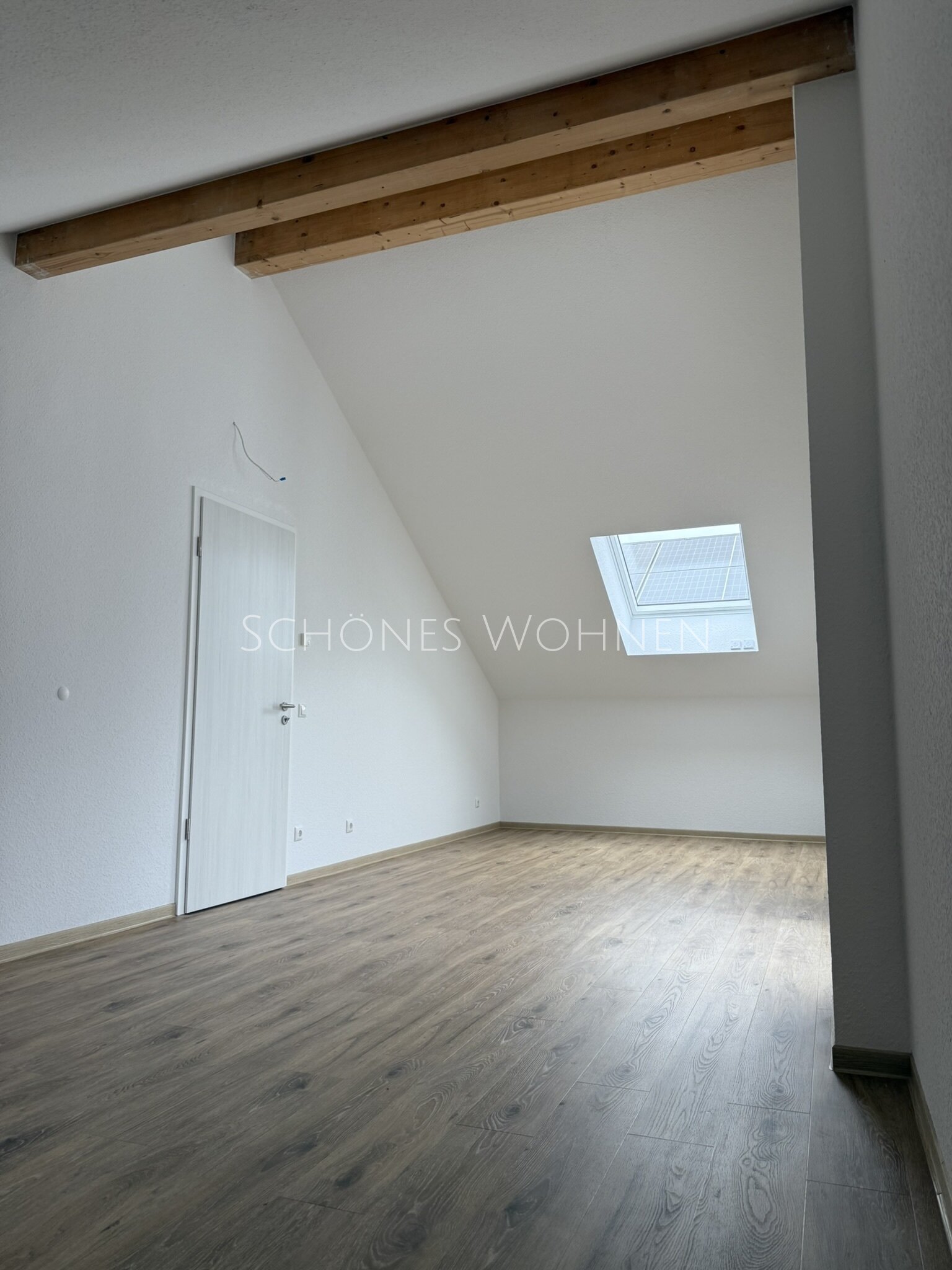  Schlafzimmer linke Seite