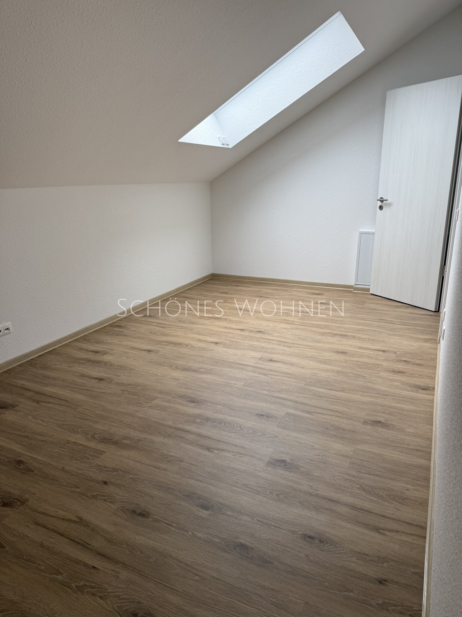  Kinderzimmer links
