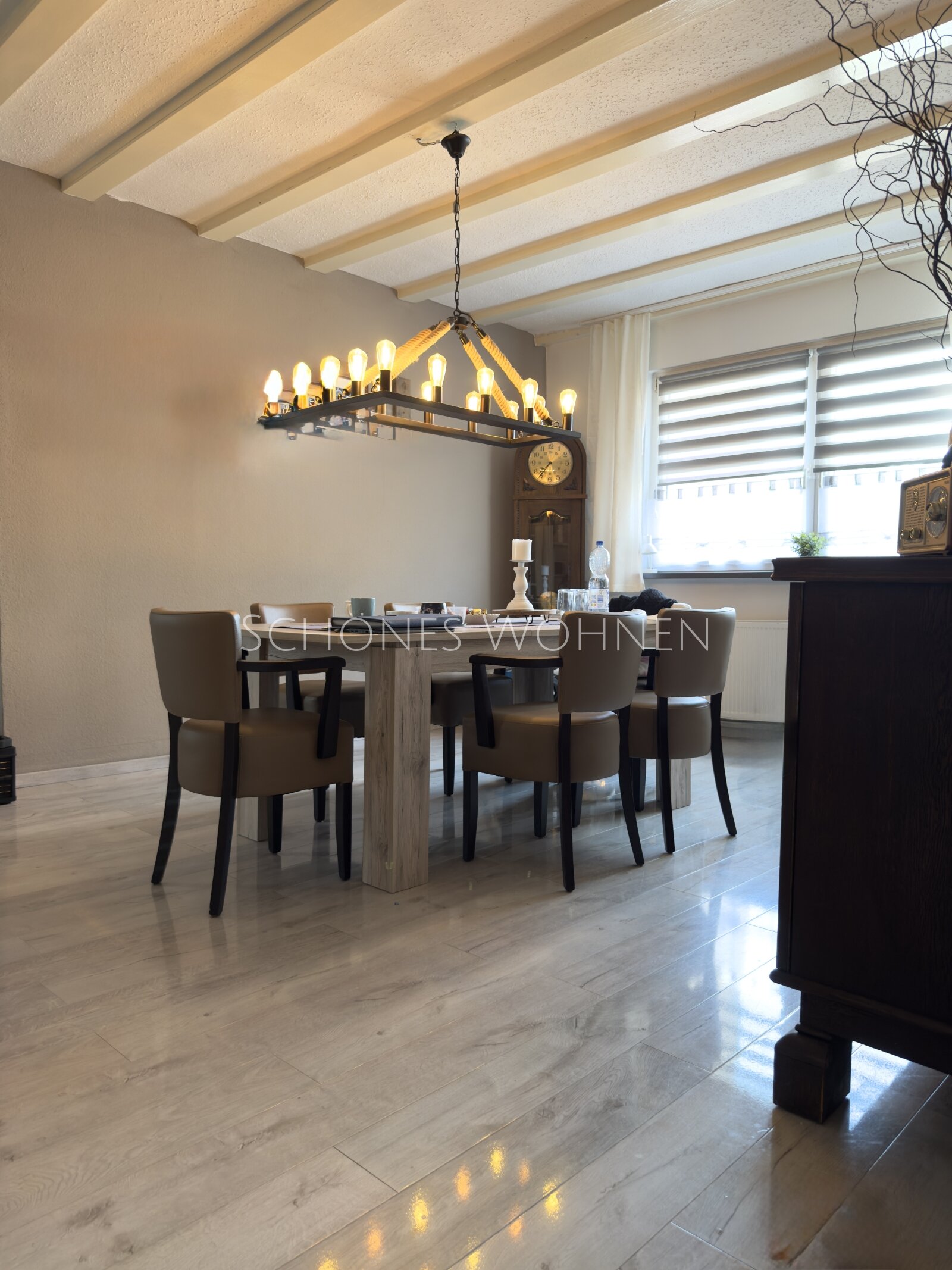 Wohnzimmer Whg. EG Wohnzimmer Whg. EG