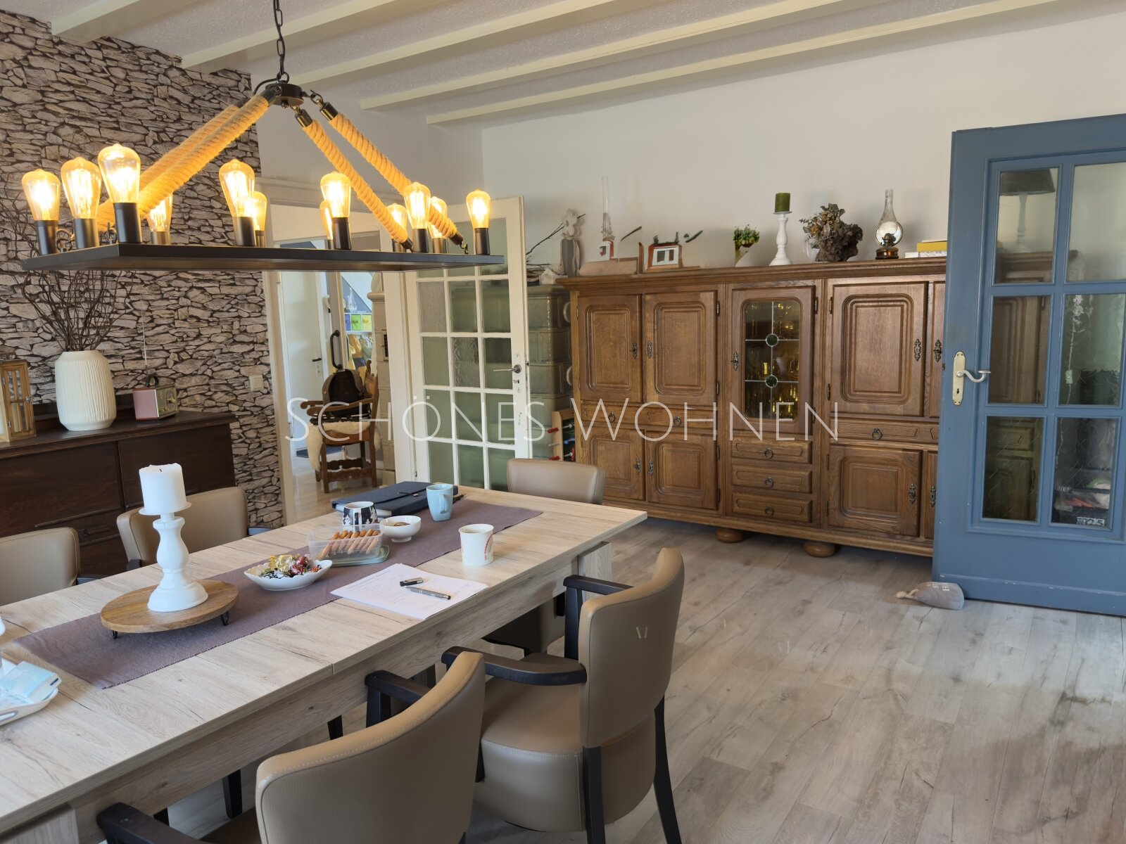 Wohnzimmer Whg. EG Wohnzimmer Whg. EG