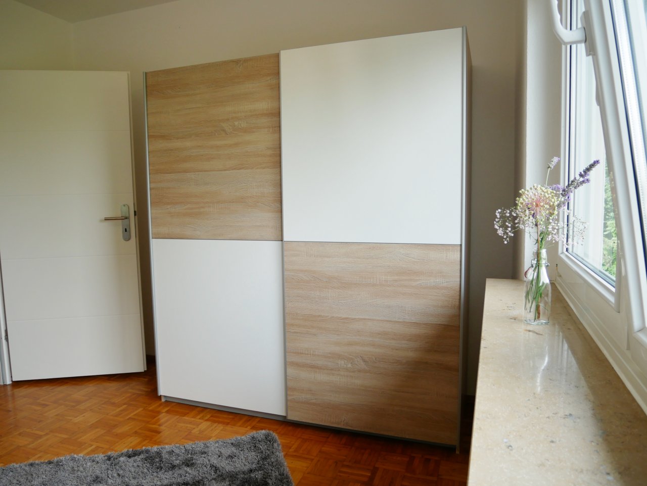 - Schlafzimmer 2 - Schlafzimmer 2